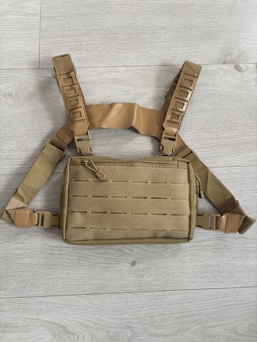 Torba/saszetka taktyczna na klatke piersiową coyote