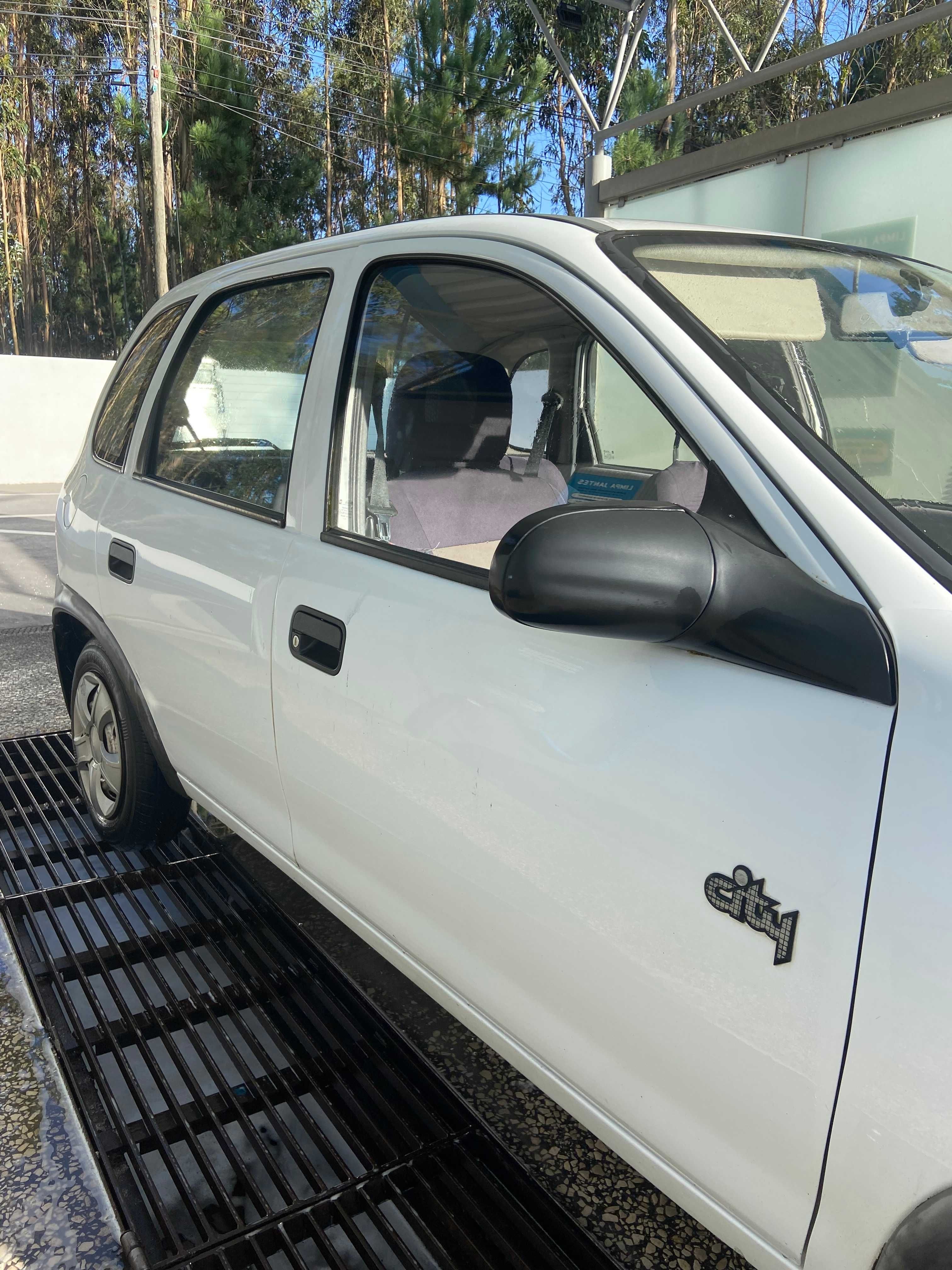 Opel Corsa B 1.2