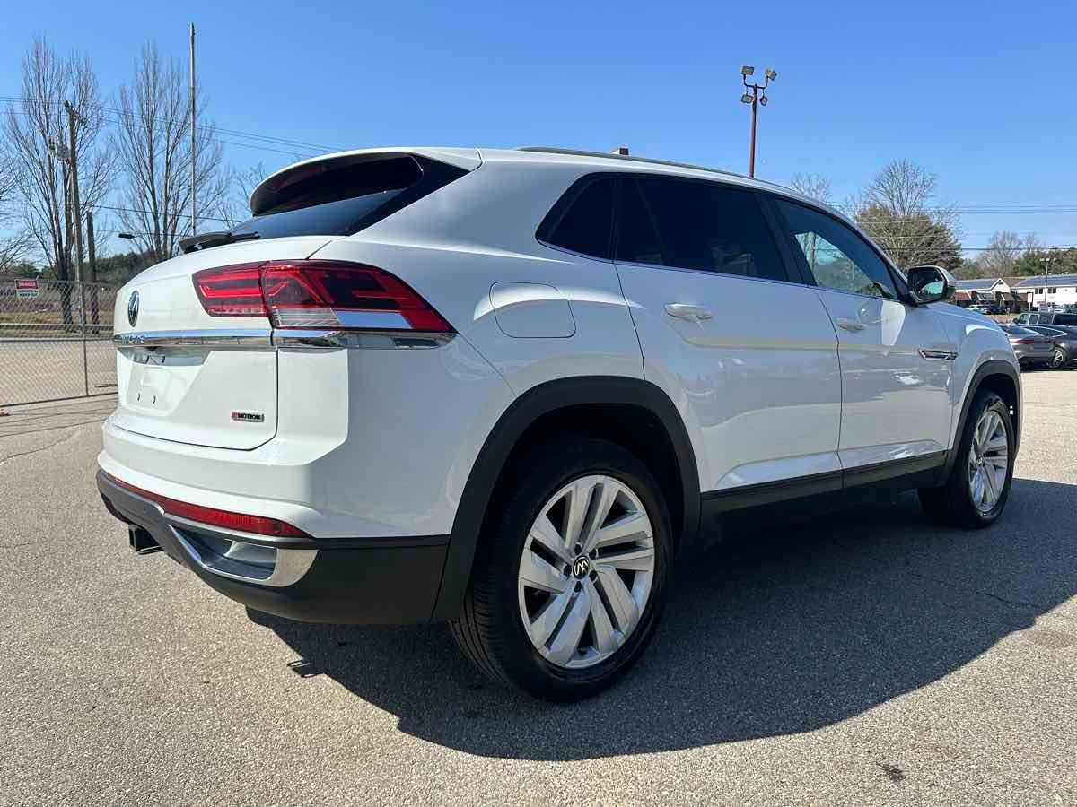 Продаю Volkswagen Atlas Cross Sport 2020 року