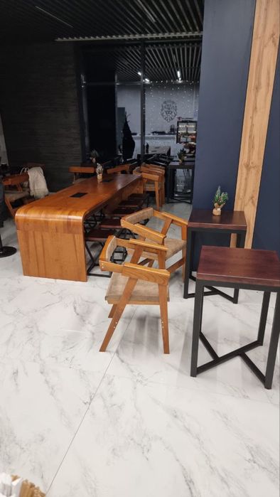 Меблі для закладу