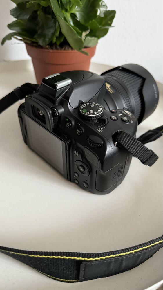 Nikon d5100 kamera / camera