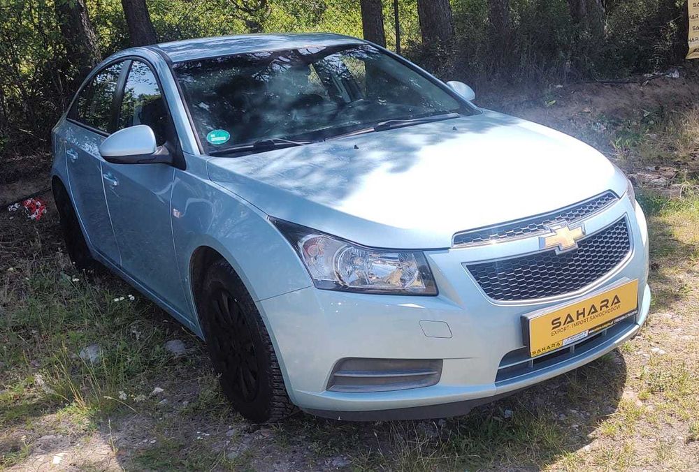 Chevrolet Cruze 1.7 diesel 131 KM, gwarancja 12 miesięcy.
