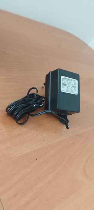 Zasilacz sieciowy AC/DC
Model: RK12008
Wejście: 230V ~ 50Hz
Wyjście: 1