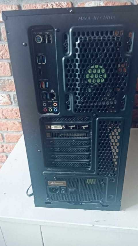 Zestaw komputer stacjonarny i5-9600K + Monitor AOC 27” QHD