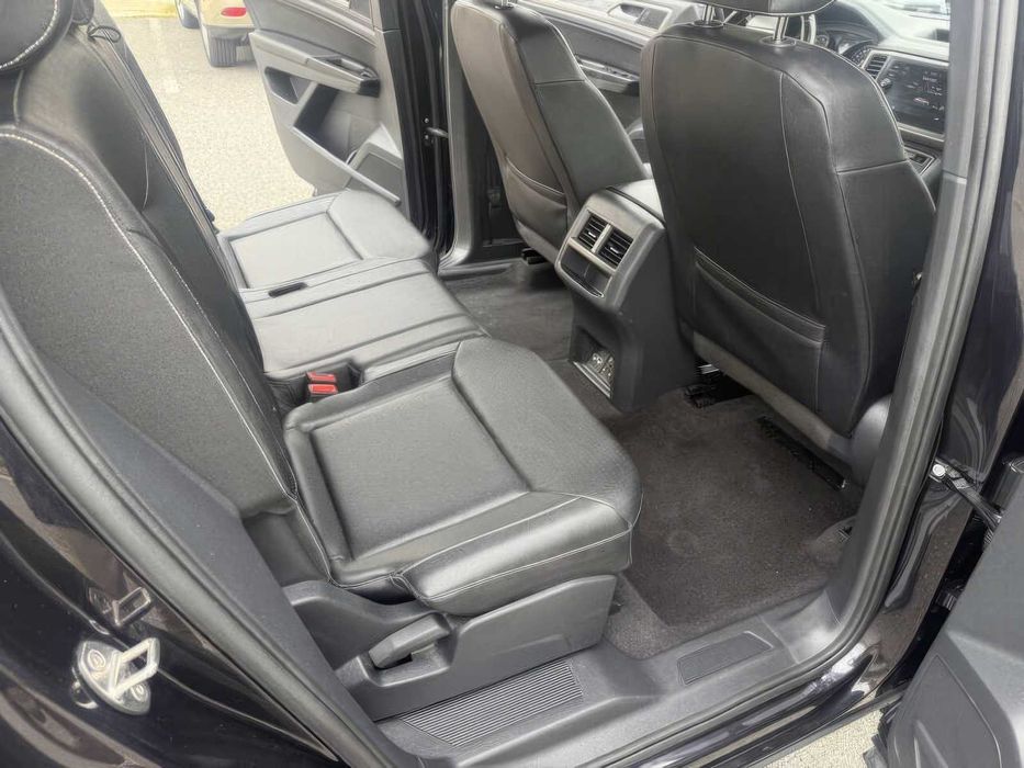 Volkswagen Atlas Cross Sport V6 SE R-Line 4Motion      2020
