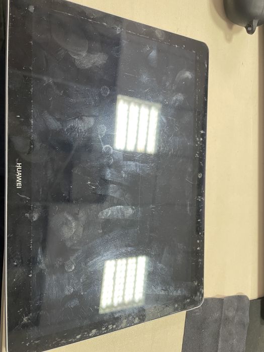 Планшет Huawei MediaPad T3 10 2/16 4g lte