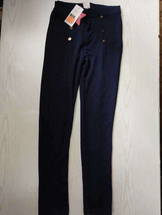 Блузки  Waikiki, білі рубашки шкільні для дівчинки стан нових Брюки