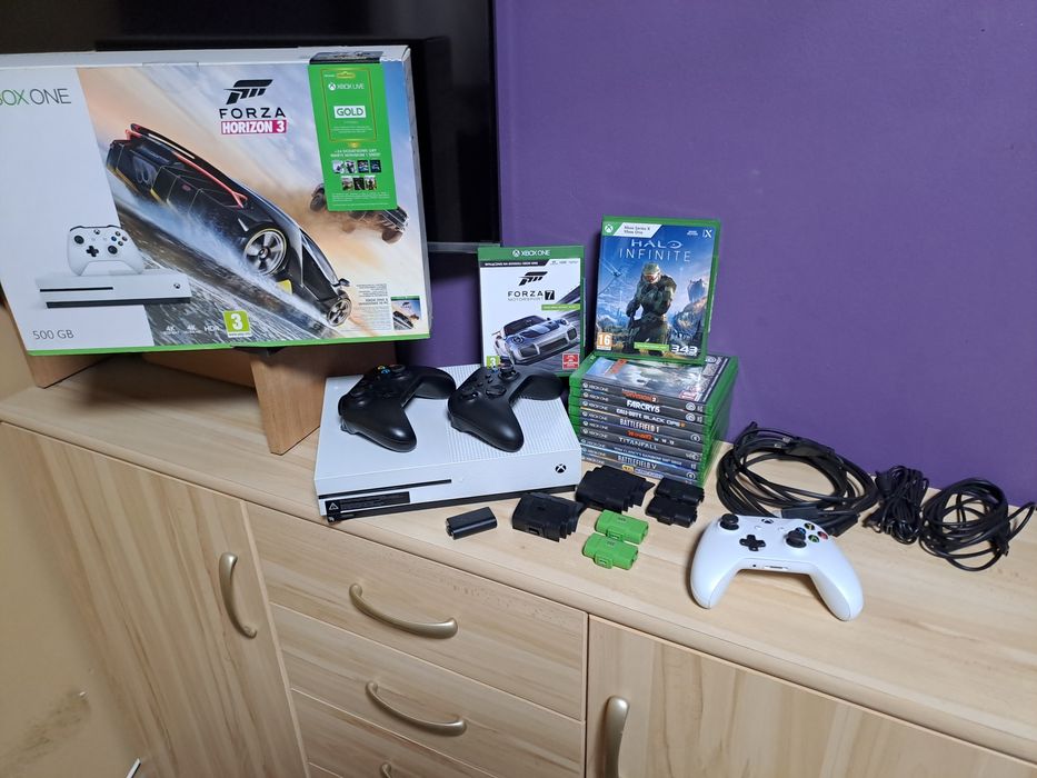 Konsola Xbox one S 500GB, 12 gier 2 pady
