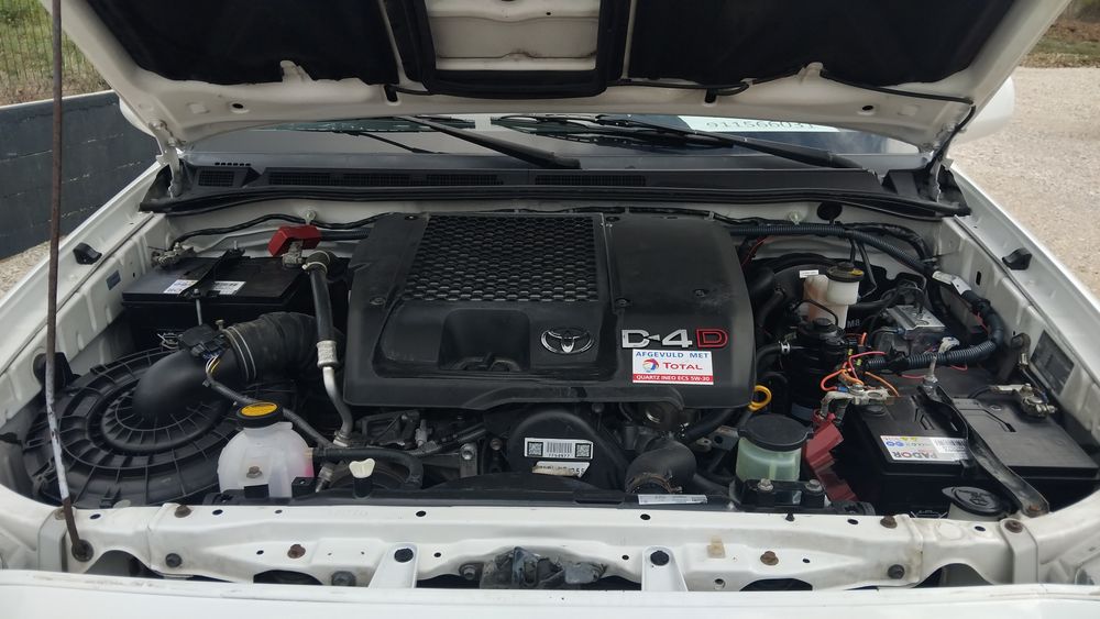 Toyota Hilux Extracab 2.5 D4-D 2WD 2009,120 CV AC