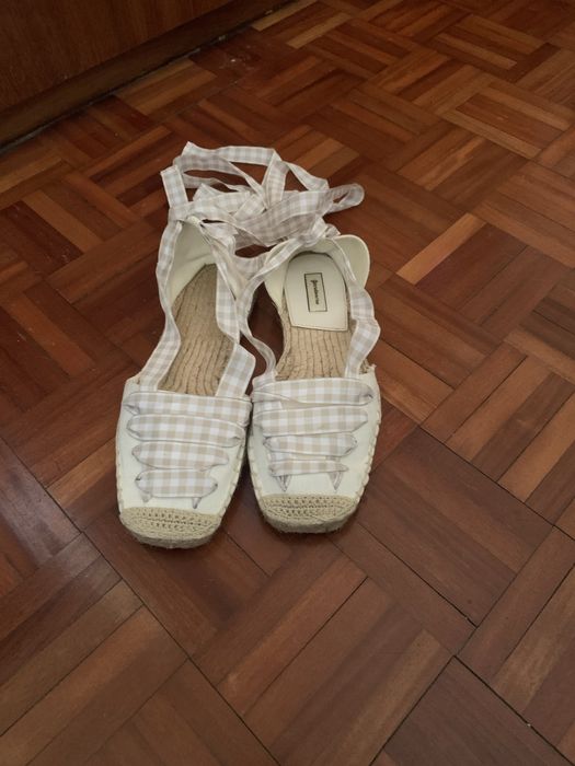 Alpercatas tamanho 39 stradivarius