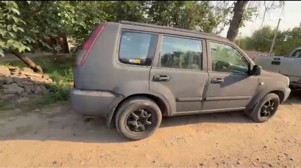 nissan x-trail 2.2
