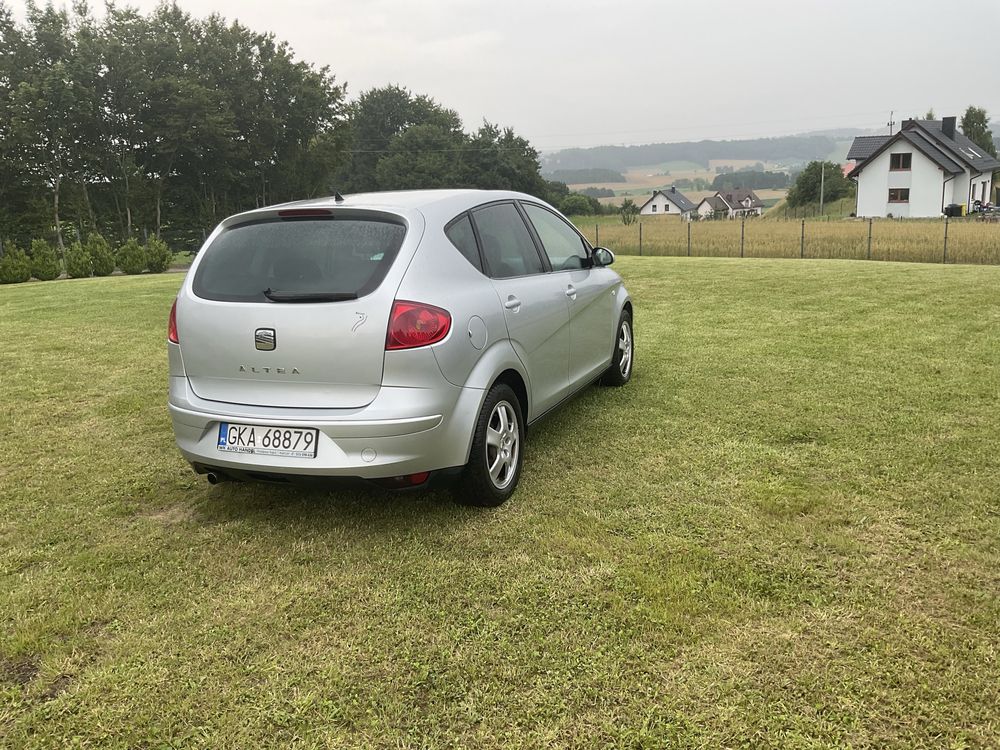 Sprzedam Seata Altea 1.6 MPI, rocznik 2004, 260000 tys.km