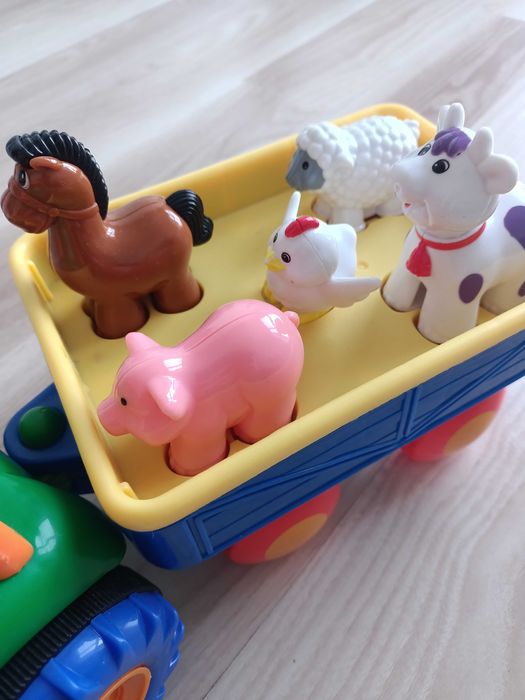 Traktor dummel farma zwierzątka