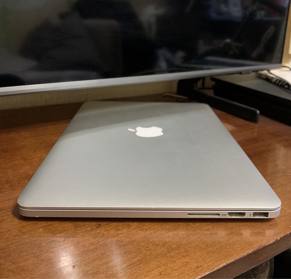 Macbook pro 2015 13 256gb