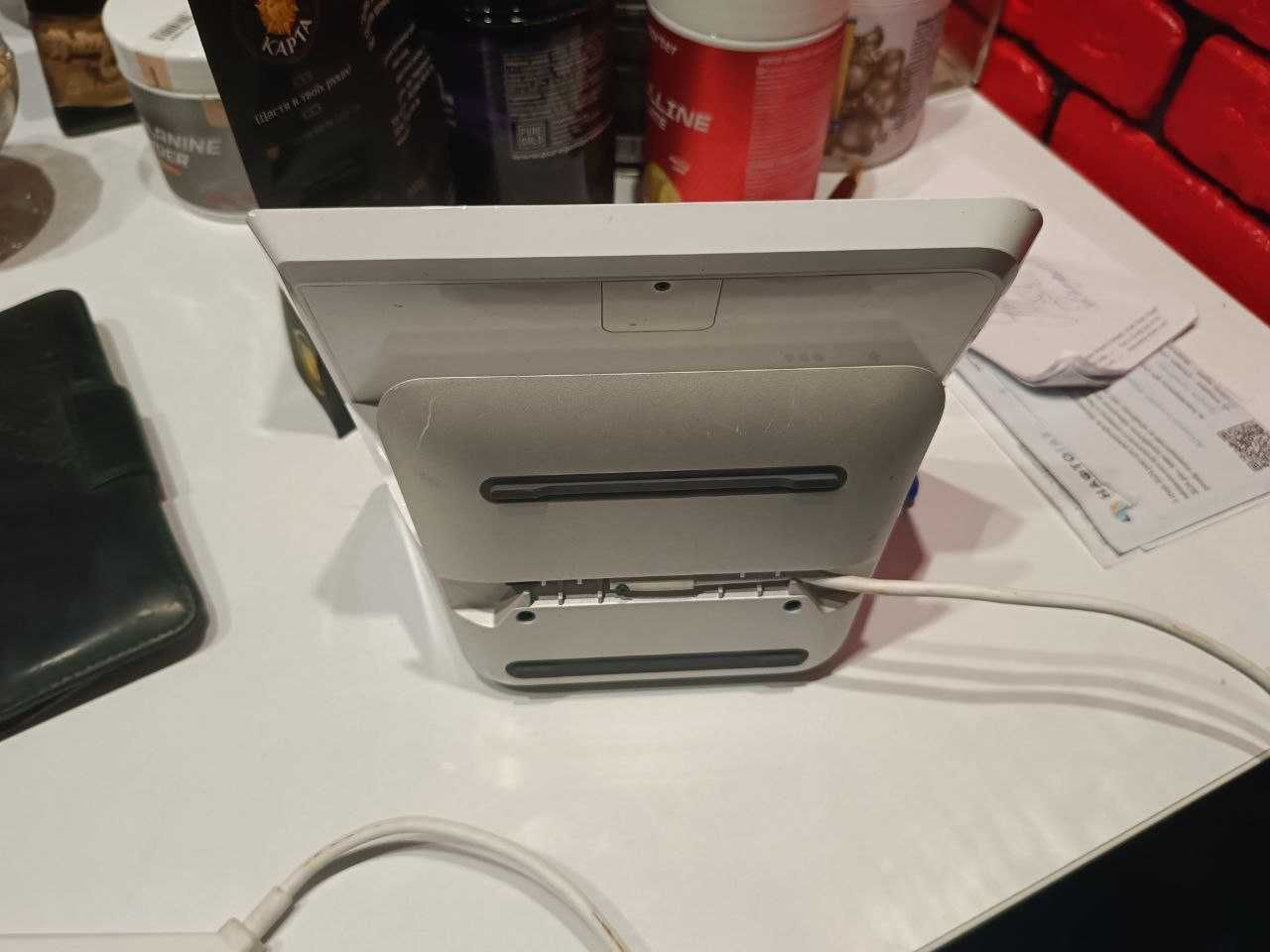 Clover Mini POS Apple Pay, EMV, Printer, Credit Card Machine