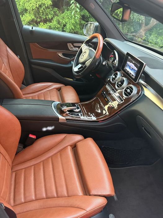 Mercedes-Benz GLC bezwypadkowy, serwisowany, dobrze wyposażony