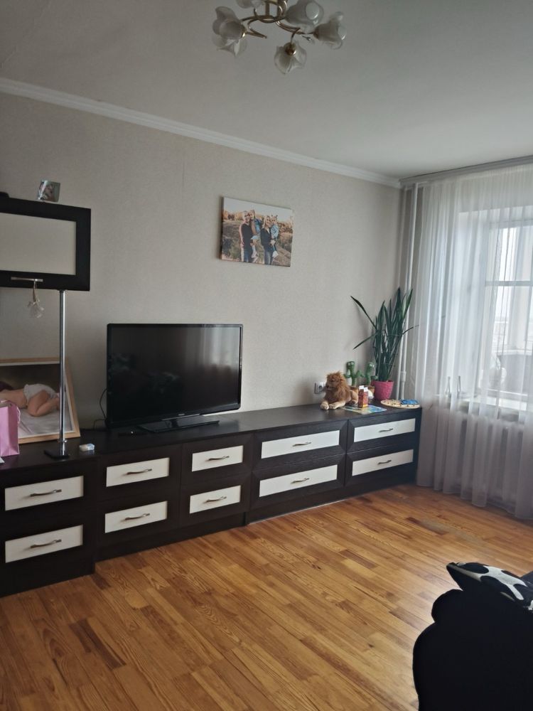 Продаж 2-х кімнатної квартирі район Глобала(центер міста). Торг