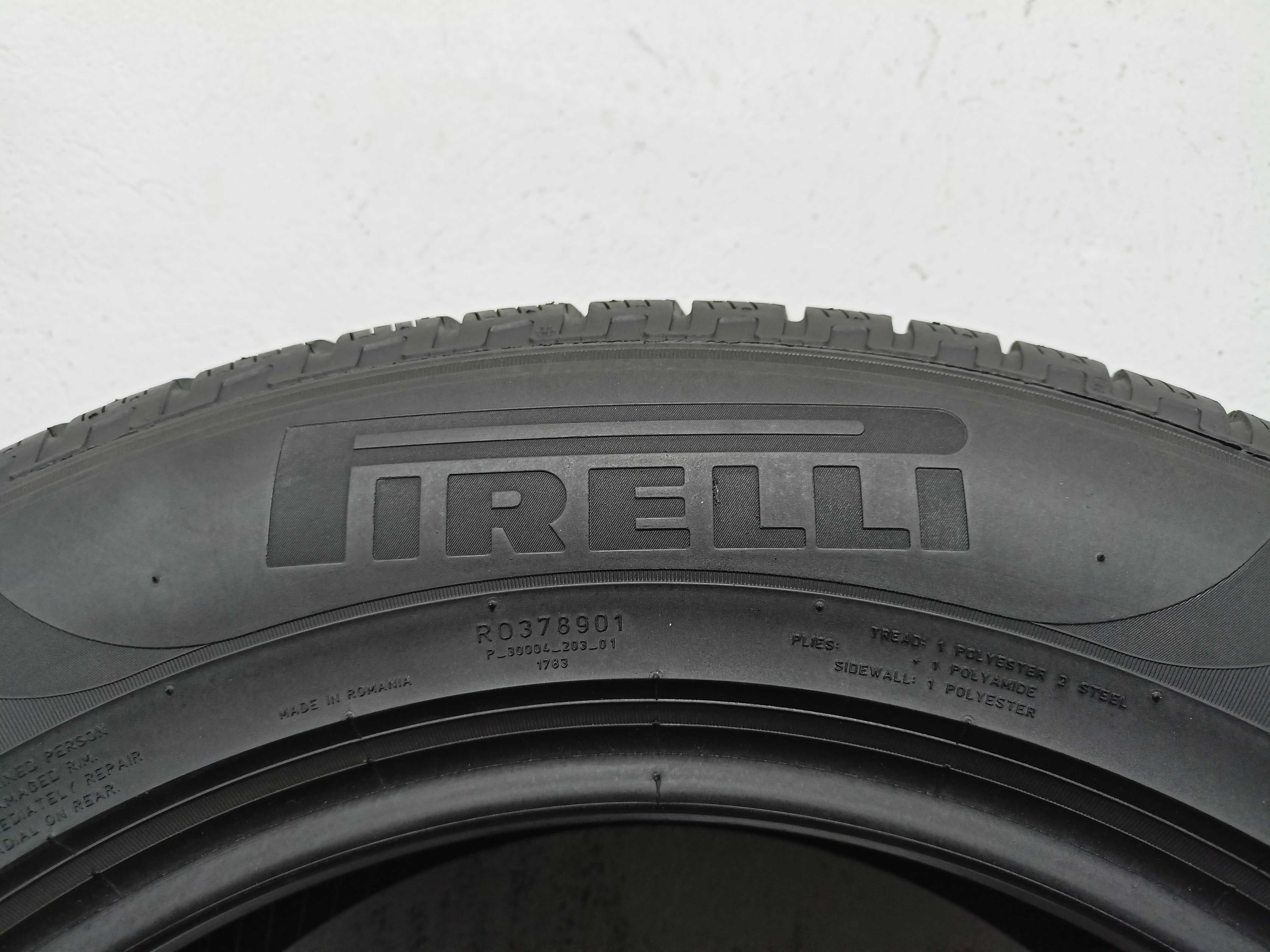 Pirelli Scorpion Winter 215/65/17 17r. 99H 2x7,2mm 2x5,4mm (2692)