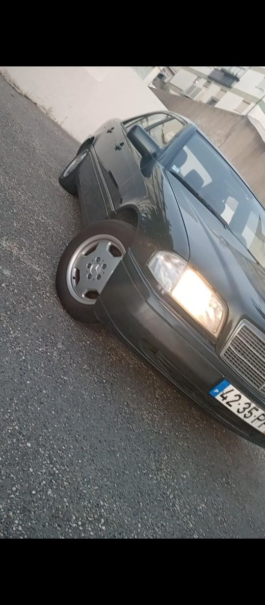 Nova entrada Mercedes Benz c220