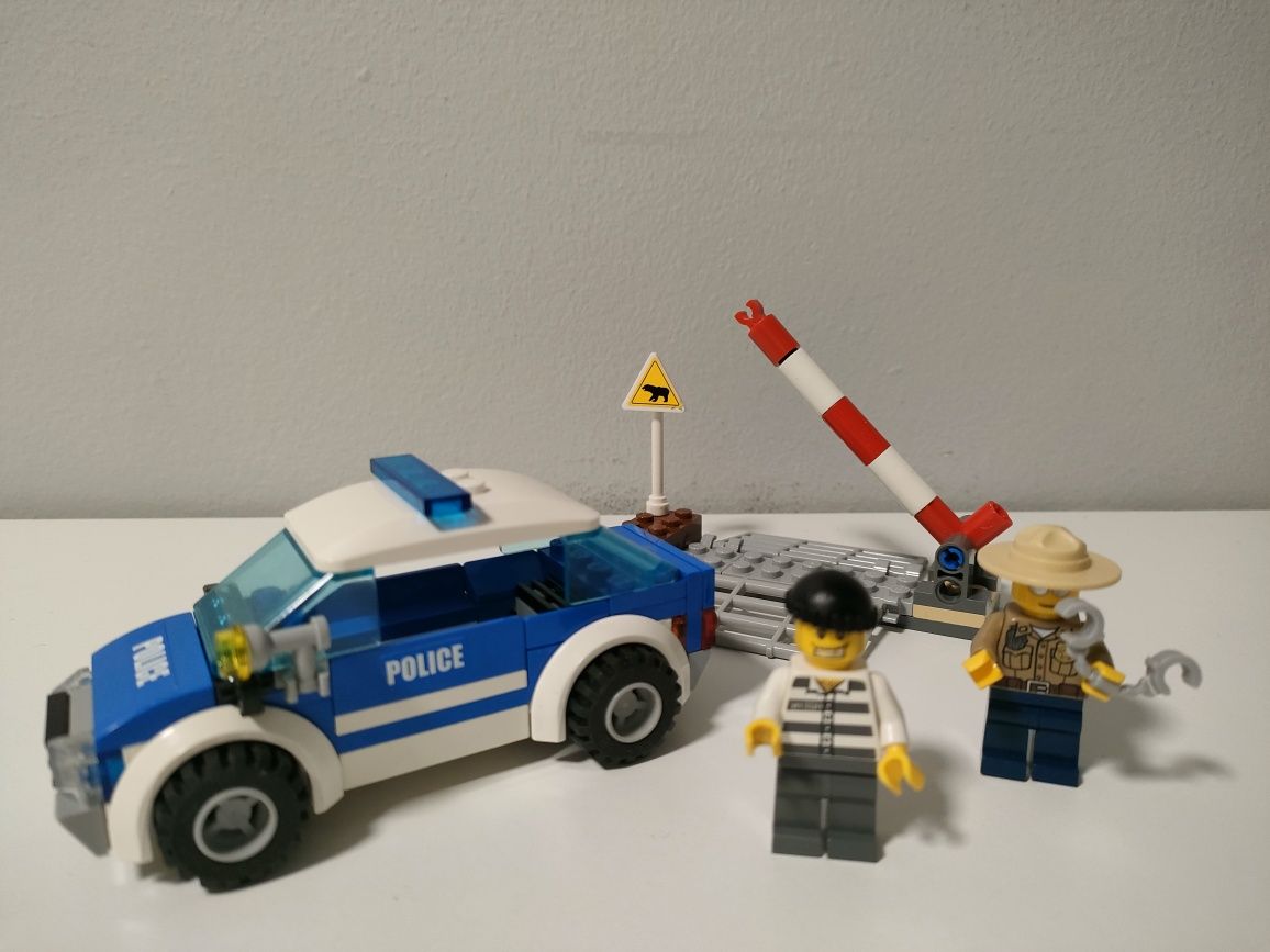 LEGO City nr 4436 - Wóz patrolowy
