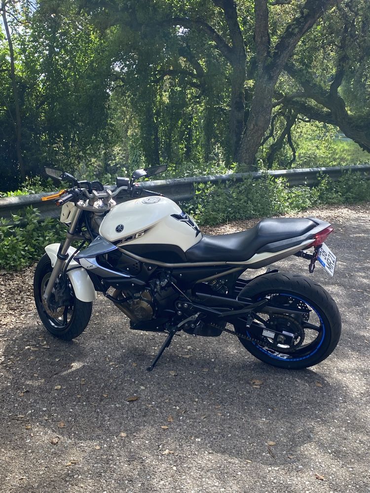 Yamaha XJ6 Naked 2013 | 29000 km | Manutenção em Dia