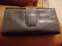 Porta moedas em pele