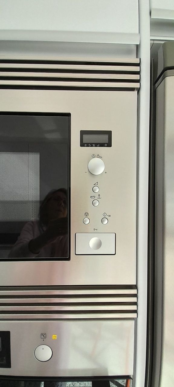 Microondas encastrar Zanussi