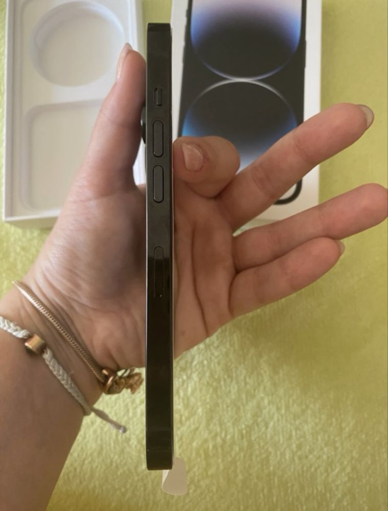 iPhone 14 pro novo