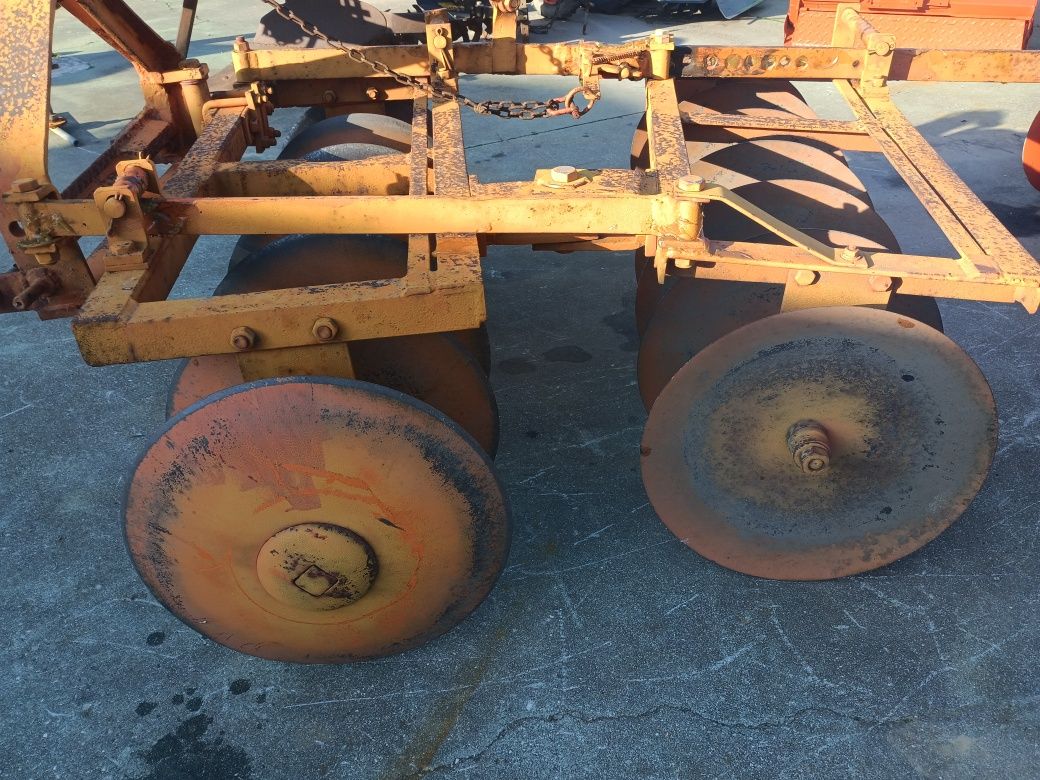 Grade de discos 14-20 faz 1,60 para tractor 30   , 40 cv