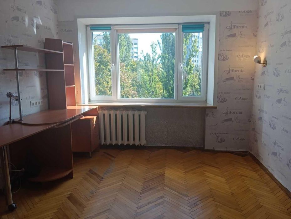 Продам кімнату Київ метро Академмістечко Житомирська