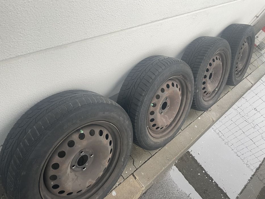 Koła / felgi r16 cali + opony zimowe Semperit 205 / 60 R16