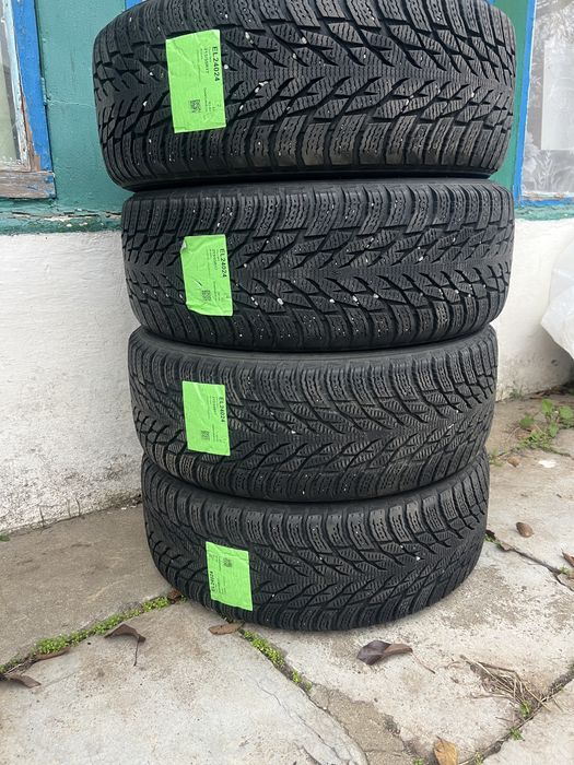 215/55R 17  продам