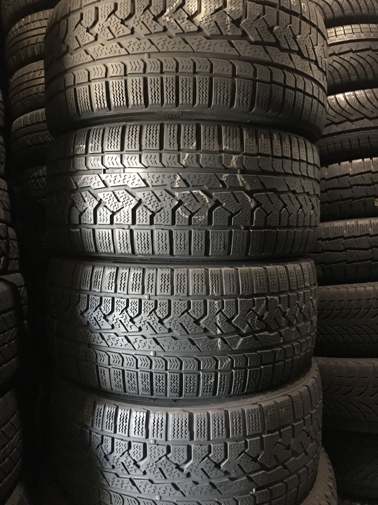 275/40R20R20 KUMHO I*zen RV 4 шт