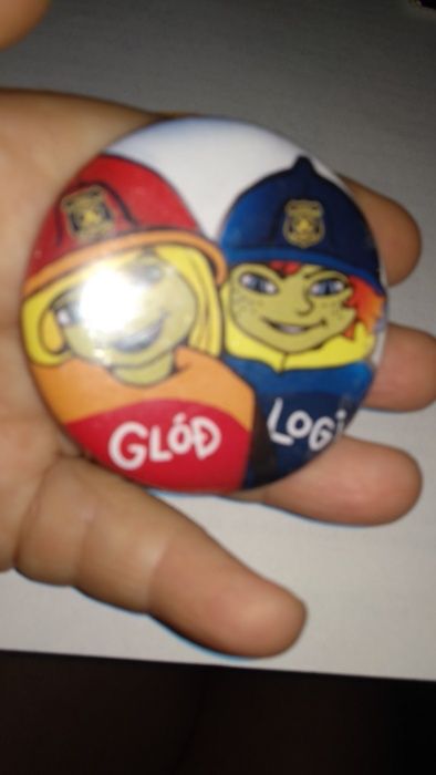 детский металлический значок glod logi