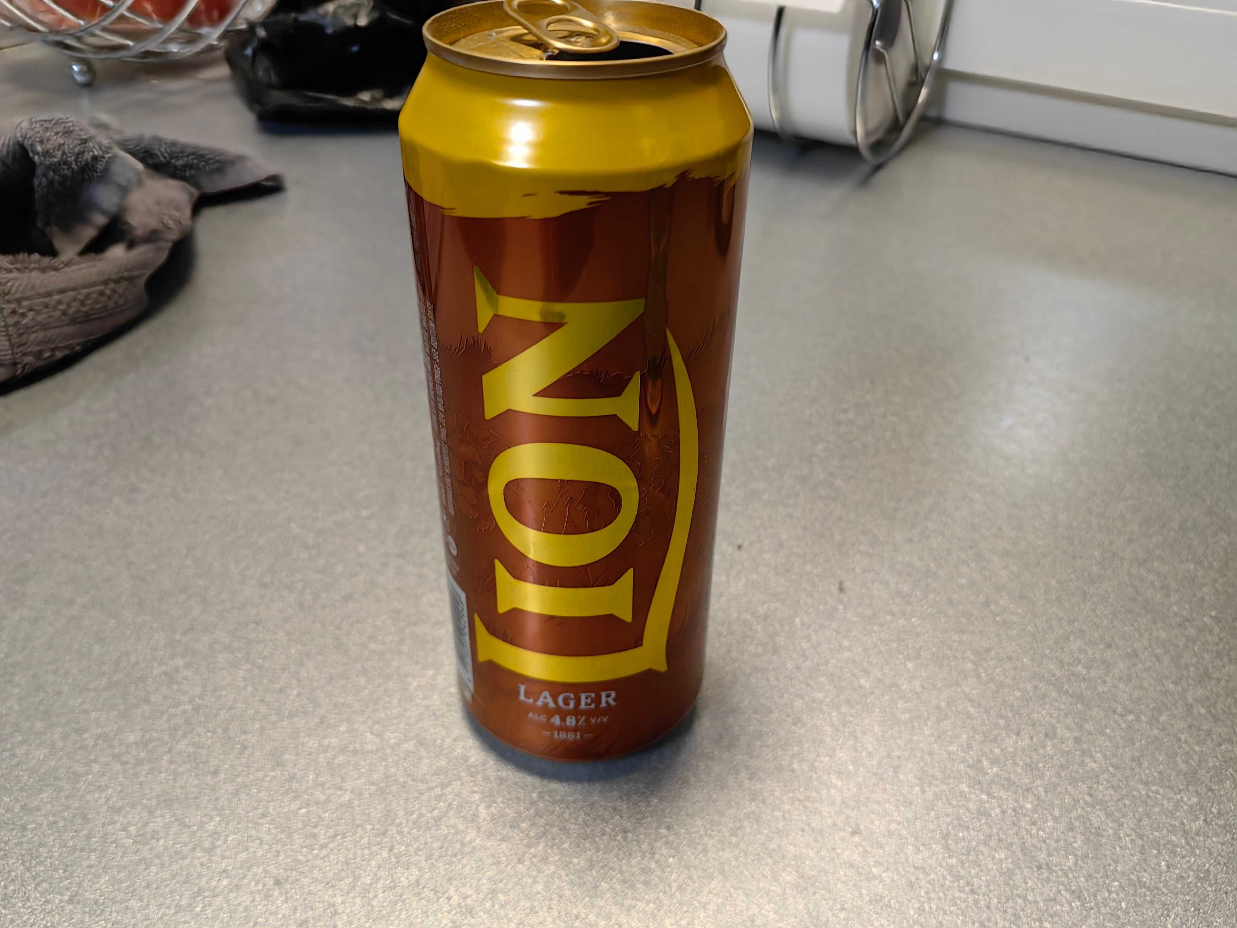 Kolekcjonerska puszka po piwie LION  - Sri Lanka