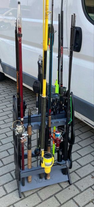 Nowy Stojak na Wędki na 16 Sztuk Stabilny 44x80x25 cm Podpórka