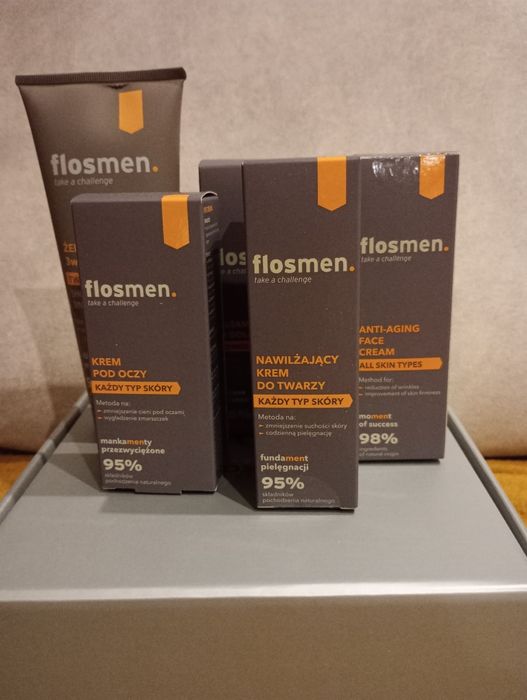 Zestaw kosmetyków na prezent Floslek Flosmen + pudełko