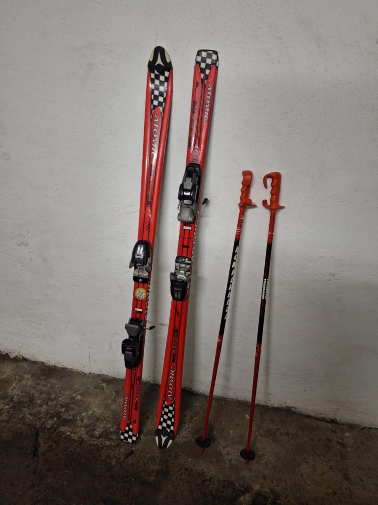 Narty Atomic Beta Race V 8