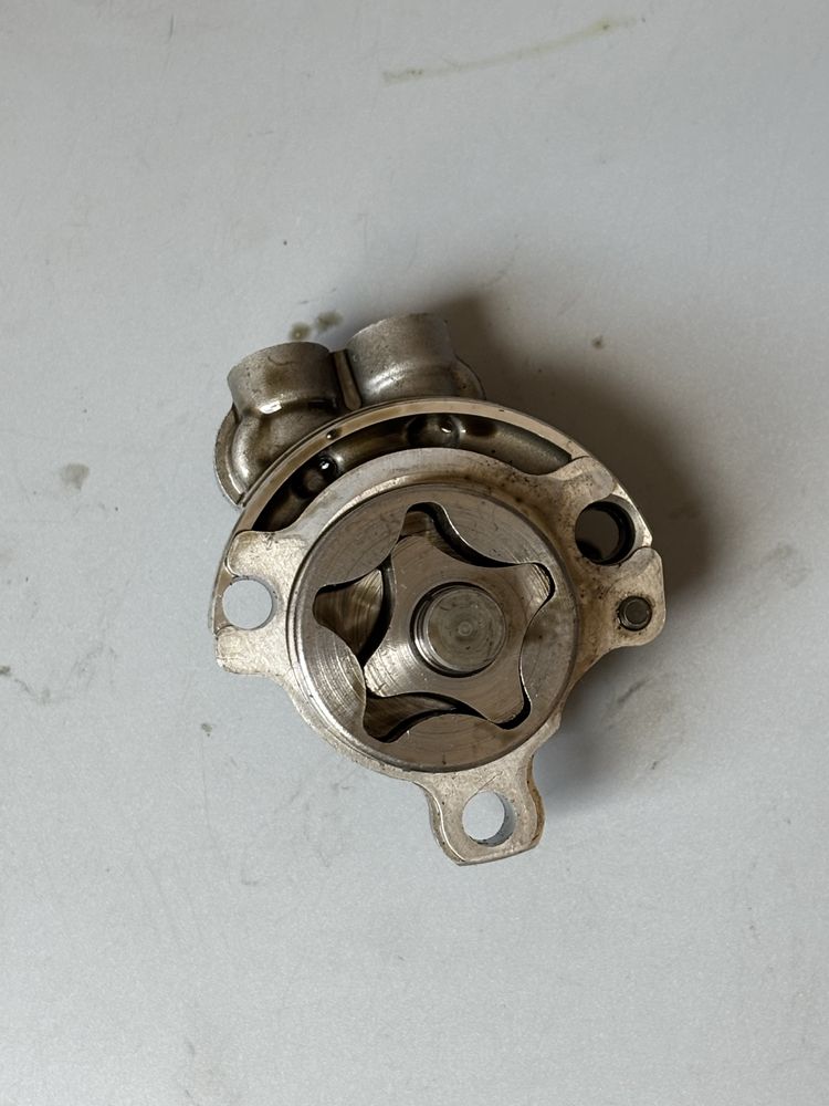 Pompa Oleju YAMAHA YZF250 R 02-13