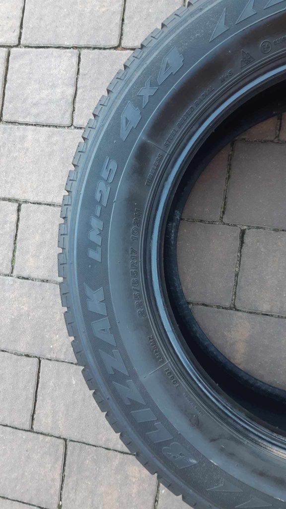 Opony zimowe Bridgestone Blizzak 225/65 R17