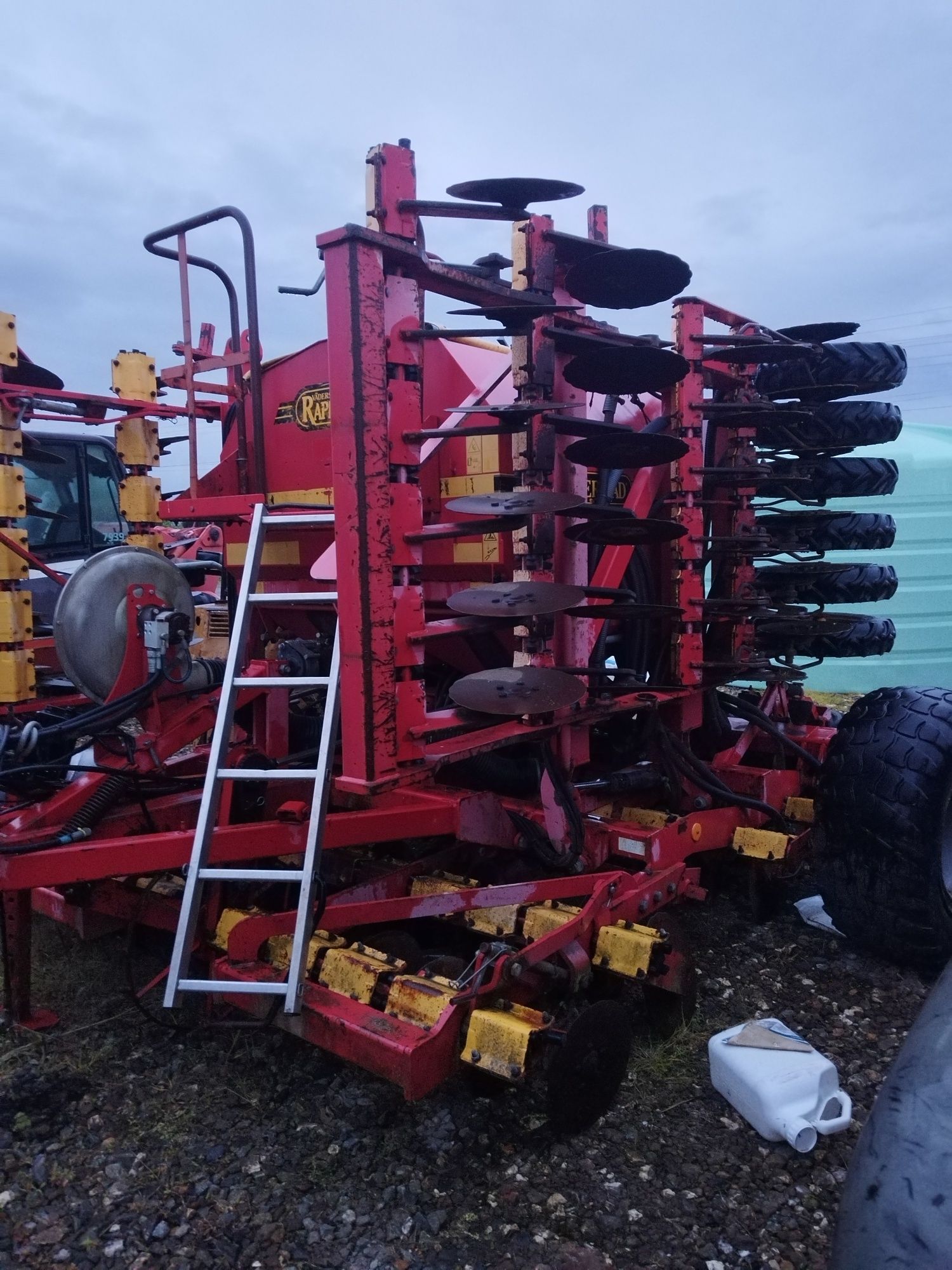Siewnik vaderstad rapid 600f  redlice talerzowe