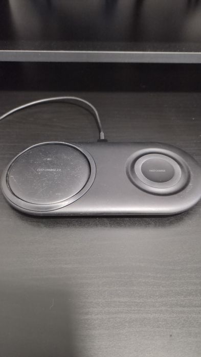 Samsung Galaxy S10+ plus como novo + carregador wireless duo!