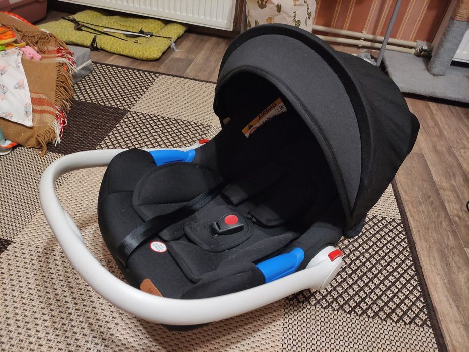 Автокресло для ребенка до 9 кг