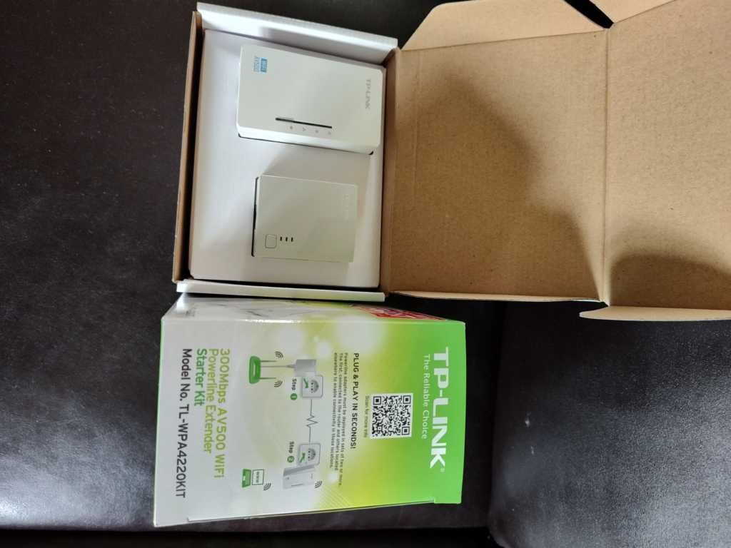 TPLink Powerline Extender AV500 WiFi 300Mbps