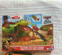 Трек Disney cars on the road Dino