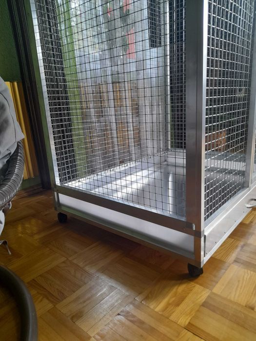 Klatka  woliera aluminiowa  dla dużych papug