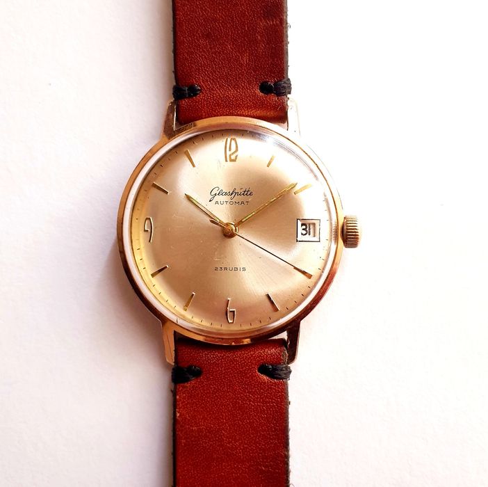 Редкие винтажные Немецкие часы Glashuttel GUB Cal 69.1 с датой Rare 19