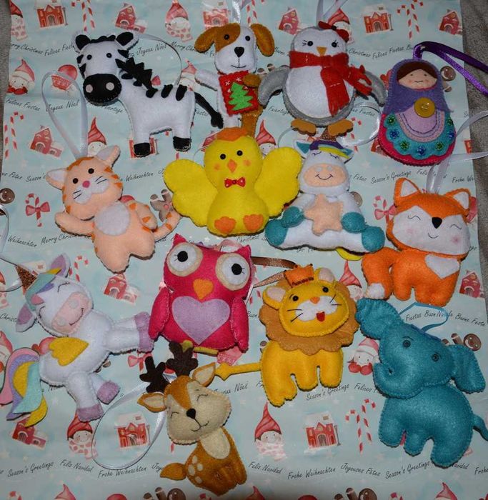 Іграшки на ялинку новорічні іграшки з фетру