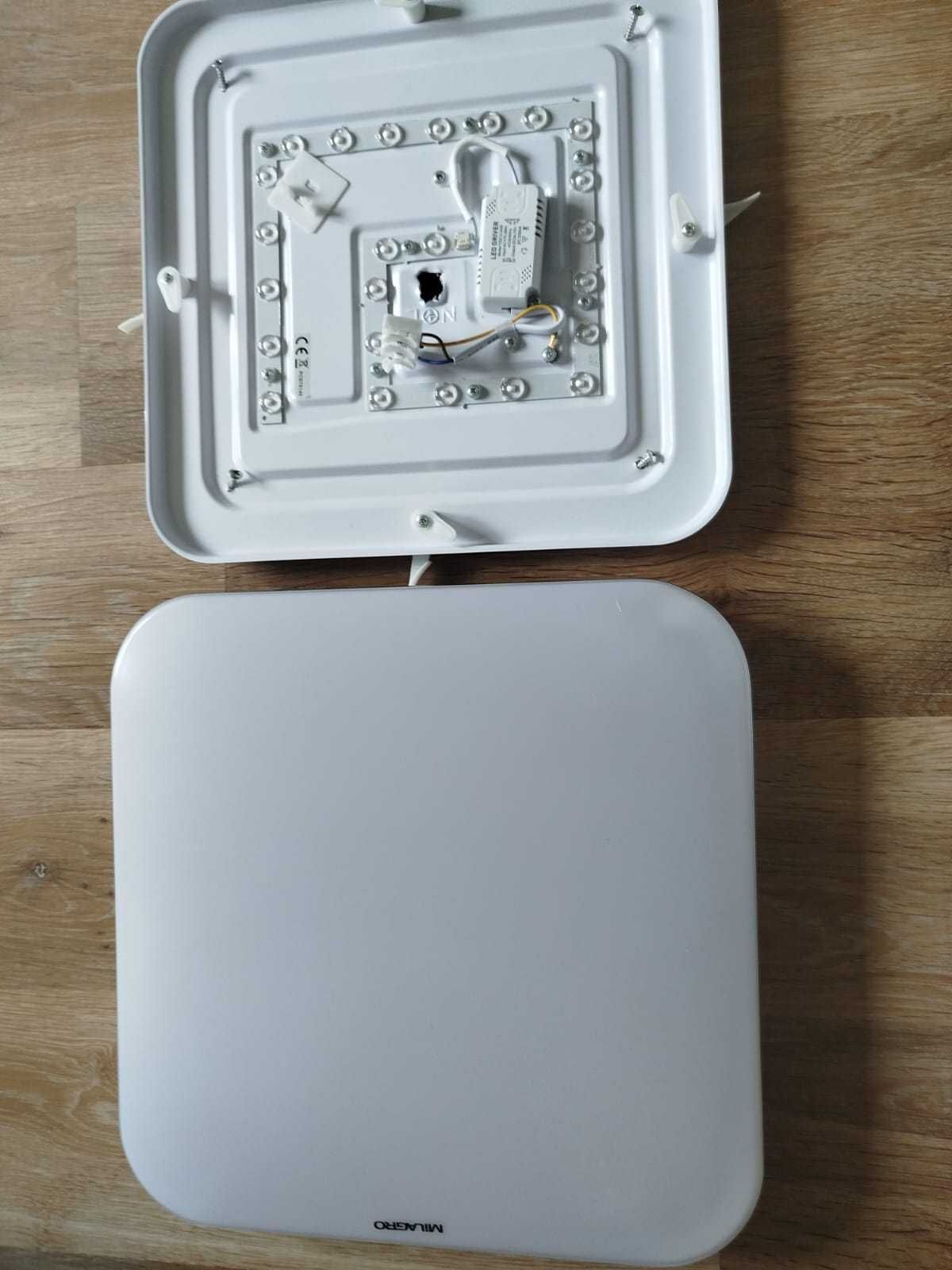 lampa sufitowa plastikowa