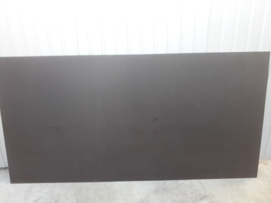 Sklejki liściaste wodoodporne antypoślizgowe 9mm.